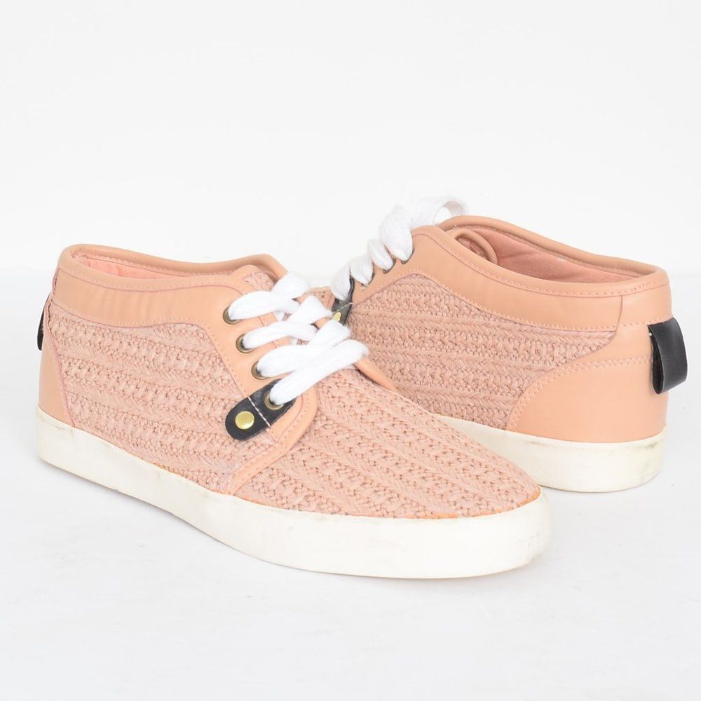Sole Diva Women's 9E Ankle Booties Sneaker Vacation Walking Resort Shoes NEW